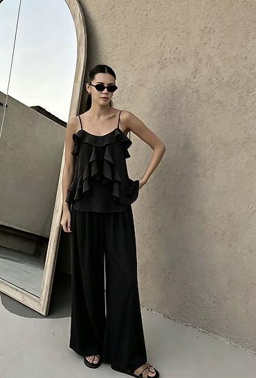 stradivarius sorc: Zenski komplet – top na bretele sa volanima + široke pantalone 2900 — 4