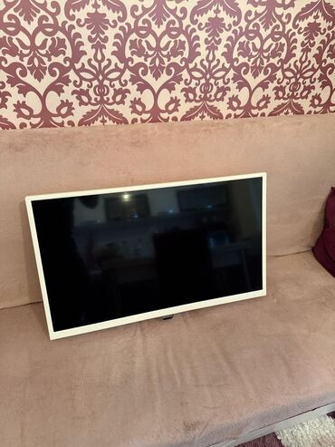 Televizorlar: Televizor Sunny 82"