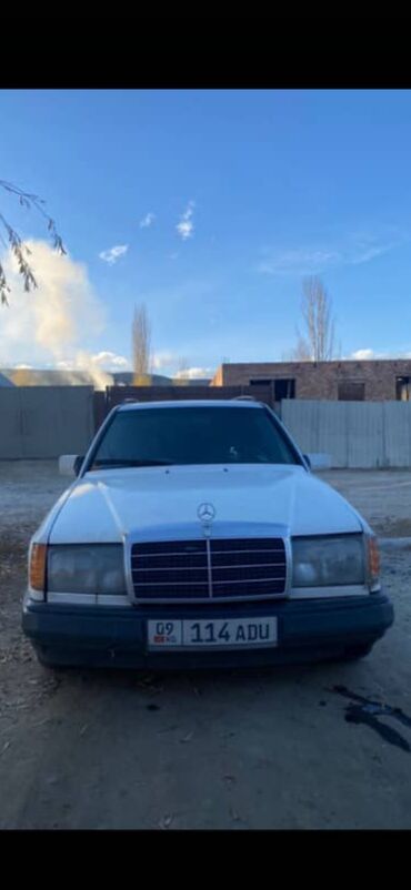 автомобили каракол: Mercedes-Benz W124: 1992 г., 2.3 л, Механика, Бензин, Универсал