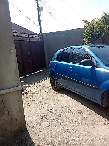 balaca maşın: Kia Rio: 1.4 l | 2008 il Hetçbek — 2