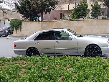w210 lyuk: Mercedes-Benz E-Class (W210) sedan Xüsusiyyətlər: - Korpus: 4 qapılı — 5