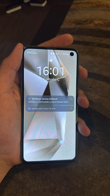 tv box s: Samsung Galaxy S10e, 128 GB, rəng - Qara, Qırıq — 1