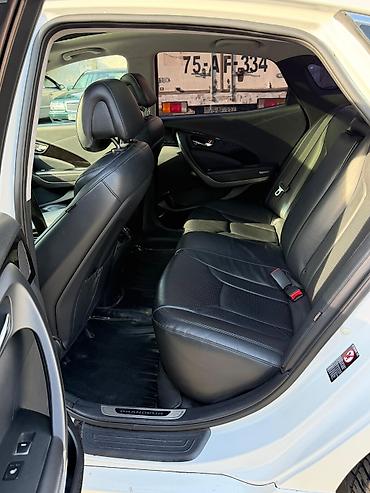 hyundai elantra amerikanka: Hyundai Grandeur: 2.2 l | 2016 il Sedan — 4