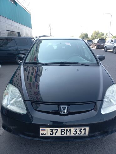 шаравой сивик: Honda Civic: 2002 г., 1.5 л, Механика, Бензин, Хетчбек