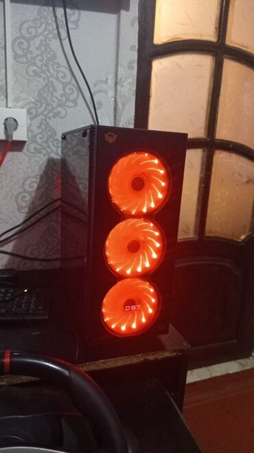 блок питание: Cpu:Intel core i5 3.10 GHz SSD:128 gb HDD:500gb Ram:8 gb hal