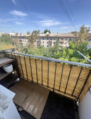 Продажа квартир: 3 комнаты, 68 м², Хрущевка, 4 этаж, Старый ремонт at lalafo.kg — 5 Продажа квартир: 3 комнаты, 68 м², Хрущевка, 4 этаж, Старый ремонт — 5