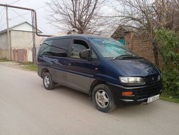 Mitsubishi: Mitsubishi Delica: 1998 г., 2.4 л, Автомат, Газ, Минивэн