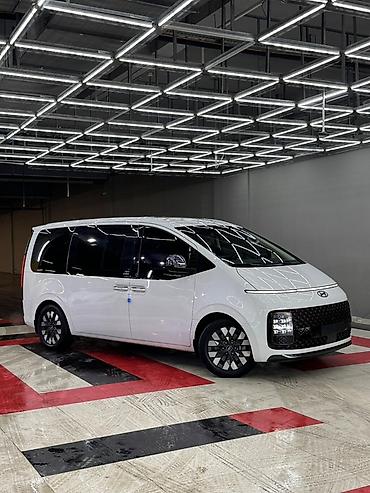 Hyundai: Hyundai Staria: 2021 г., 3.5 л, Автомат, Газ, Минивэн — 3