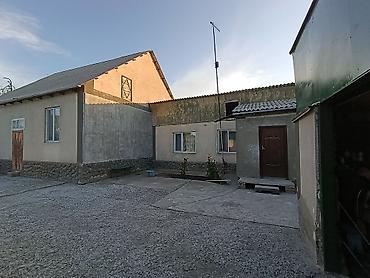 Дома: Продаётся жилой дом с приусадебным участком. Ыссык-Атинский р-н, с — 4