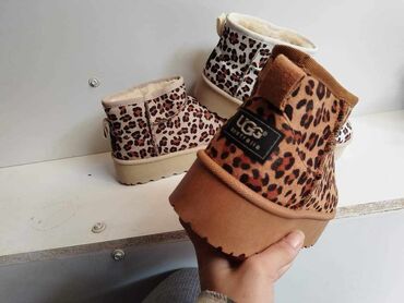 Ugg obuća: 38 — 4