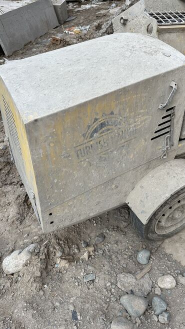 Другое строительное оборудование: Продаю турецкий штукатурный аппарат 
Город Бишкек