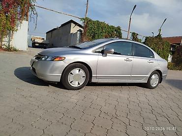 50 куб: Honda Civic: 2007 г., 1.3 л, Автомат, Бензин, Седан — 1