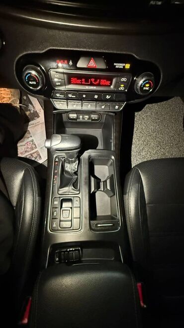 Kia: Kia Sorento: 2019 г., 2 л, Автомат, Дизель, Кроссовер — 9