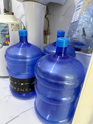 розлив воды: Кулеры-баки (бутыли) для воды 18,9 л - Объем: 18,9 литра (стандарт — 1