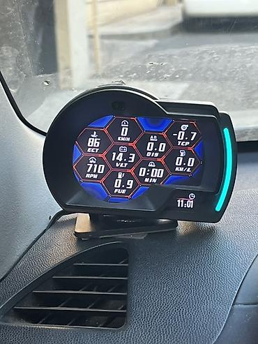 masin manitor: Avtomobil üçün OBD-II çoxfunksiyalı rəqəmsal göstərici (HUD/monitor) — 3
