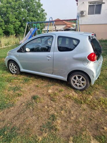 Οχήματα: Toyota Aygo: 1 l. | 2007 έ. Χάτσμπακ