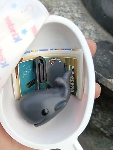 кукла похожая на ребёнка: Игрушка-сюрприз из капсулы: фигурка кита с подставкой/клипсой. Уан пис — 1
