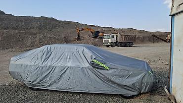 tent parça satışı: Avtomobil üçün tam ölçülü qoruyucu örtük - Material: suya və toza — 1