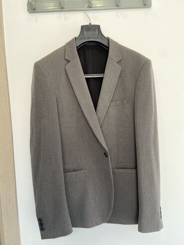 Костюмы: Тройка Костюм — 8