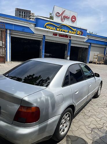 Audi: Audi A4: 2000 г., 1.8 л, Автомат, Бензин, Седан at lalafo.kg — 4 Audi: Audi A4: 2000 г., 1.8 л, Автомат, Бензин, Седан — 4