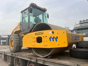 купить трактор мтз 82 бу в москве: Сдаётся в аренду виброкаток XCMG XS223J, 2023 года выпуска. Отличное