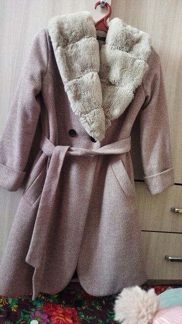 стильное мужское пальто: Бу пальто Размер 44