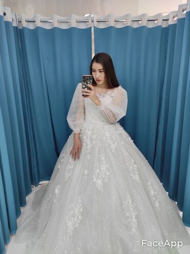 Свадебные платья: Свадебное платье, One size, Б/у — 3