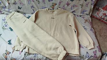 ev desti: Bej rəngli idman dəsti – sweatşört və şalvar - Minimalist dizayn — 1