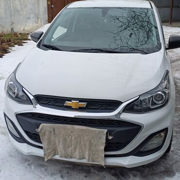 Chevrolet: Chevrolet Spark: 2018 г., 1 л, Вариатор, Бензин, Седан