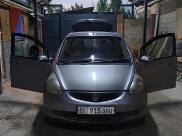 зарядное устройство для электромобиля: Honda Fit: 2003 г., 1.3 л, Вариатор, Бензин, Хетчбек