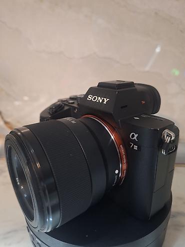 iphone 15 lalafo: Sony Alpha a7 III (ILCE-7M3) tam kadr “mirrorless” fotoaparat + Sony — 1