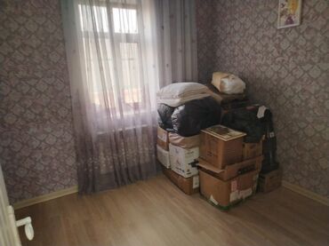 Həyət evləri və villaların satışı: Mehdiabad qəsəbəsində 5 sotda 3 mərtəbələri,7 otaqlı ev satılır — 20