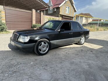 Mercedes-Benz: Mercedes-Benz E-Class: 1994 г., 2.8 л, Автомат, Бензин, Седан