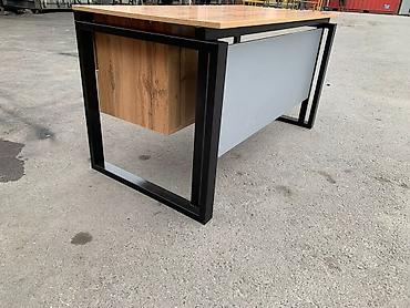 Офисные столы: Офисный стол с тумбой — 6