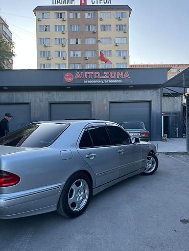 Продажа авто: Mercedes-Benz E-Class: 2003 г., 3.2 л, Автомат, Бензин, Седан — 4