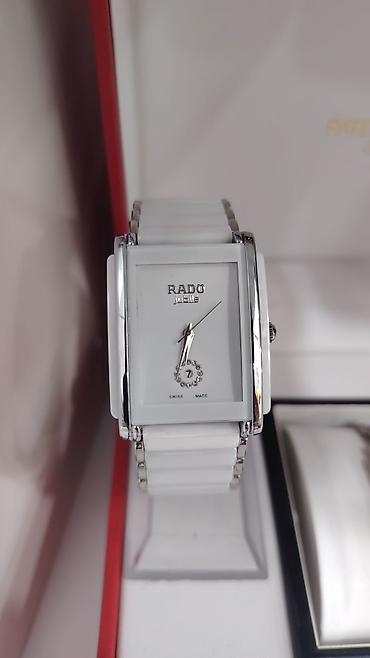 Rado Jubilé kolleksiyası – ağ keramikli kvadrat/ düzbucaqlı korpuslu