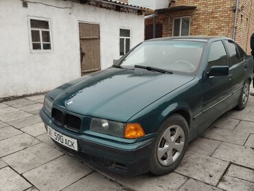 BMW 320: 1993 г., 2 л, Механика, Бензин, Седан