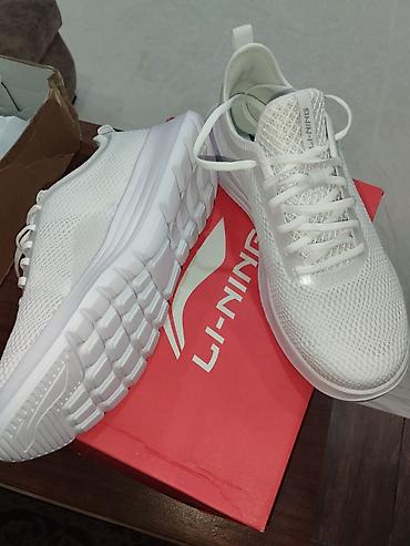 ning: Продаются кроссовки Li ning оригинал, 42размер — 2