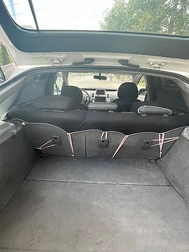 Toyota: Toyota Prius: 1.4 l | 2009 il Sedan — 14