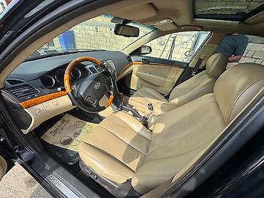 mersedes c klas: Hyundai Sonata: 2.4 l | 2008 il Sedan — 4