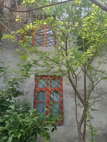 Həyət darvazaları: RT Arxasında körpüdən sağda 2 ci küçədə 2 mərtəbəli 8 otaqlı həyət evi -da lalafo.az — 27 Həyət darvazaları: RT Arxasında körpüdən sağda 2 ci küçədə 2 mərtəbəli 8 otaqlı həyət evi — 27