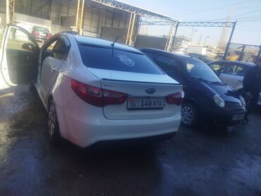 Kia: Kia Rio: 2015 г., 1.6 л, Механика, Бензин, Седан — 5