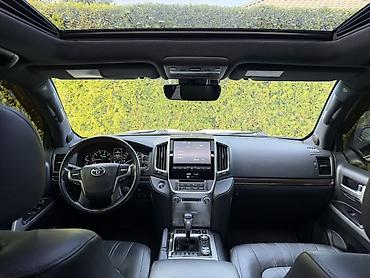 Toyota: Toyota Land Cruiser: 2020 г., 4.6 л, Автомат, Бензин, Внедорожник — 7