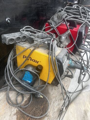 продаю набор инструментов: Сварочный аппарат, Полуавтомат