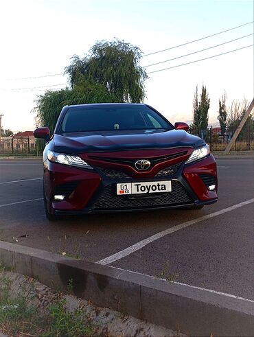 авто в рассрочку без первоначального взноса: Toyota Camry: 2018 г., 2.5 л, Типтроник, Бензин, Седан