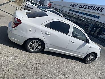 Chevrolet: Chevrolet Cobalt sedan – 28 ay odenis qalib ayda570 azn .sol terefde — 2