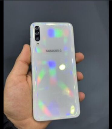 Samsung: Samsung A50, Б/у, 64 ГБ, цвет - Белый, 2 SIM