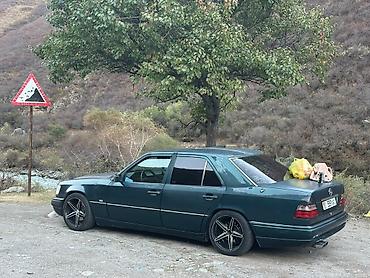 Продажа авто: Mercedes-Benz W124: 1995 г., 3.2 л, Автомат, Бензин, Седан — 7