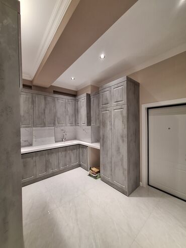 Yeni tikili: 2 otaqlı, Yeni tikili, m. 8 Noyabr, 73 kv. m — 17