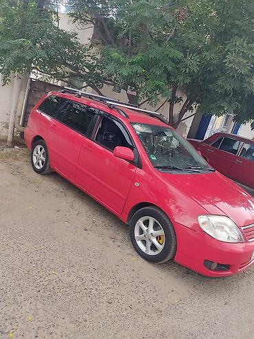 Toyota: Toyota Corolla: 1.4 l | 2004 il Universal — 4